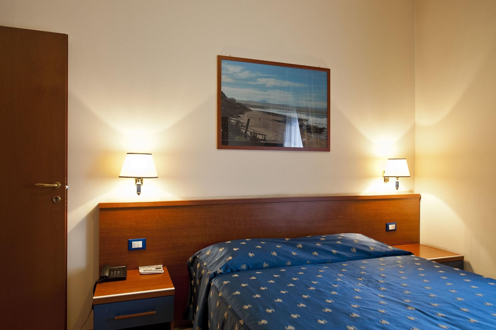 4 Pini Hotell